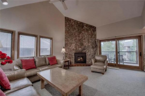 Cozy 2BDR with Stunning Location Near Town and Lifts